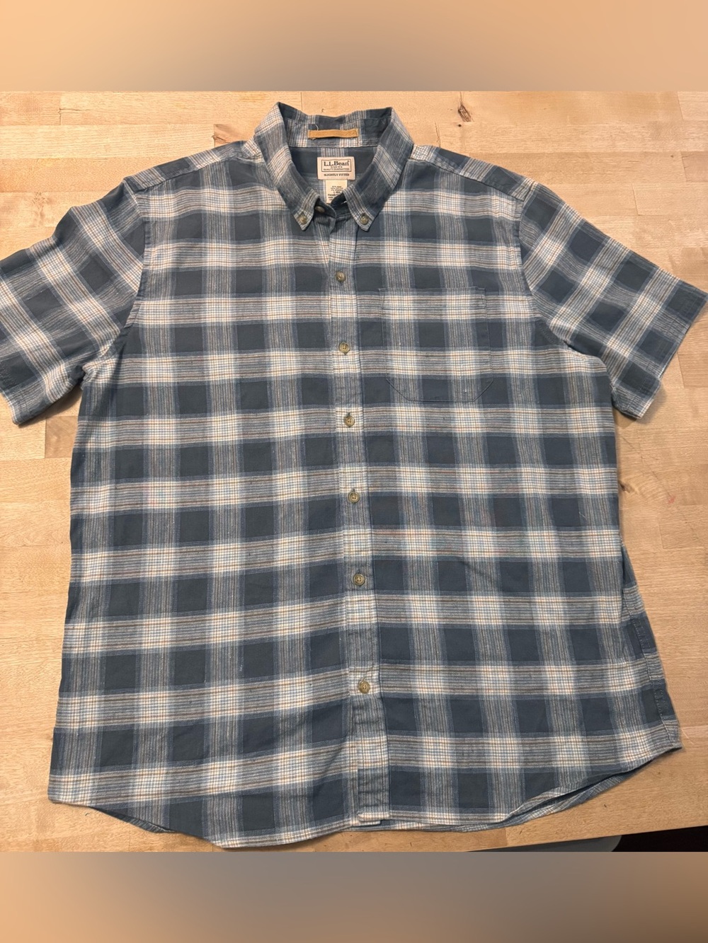 LL Bean Men’s Hemp blend Plaid Short-Sleeve Button-Down Shirt